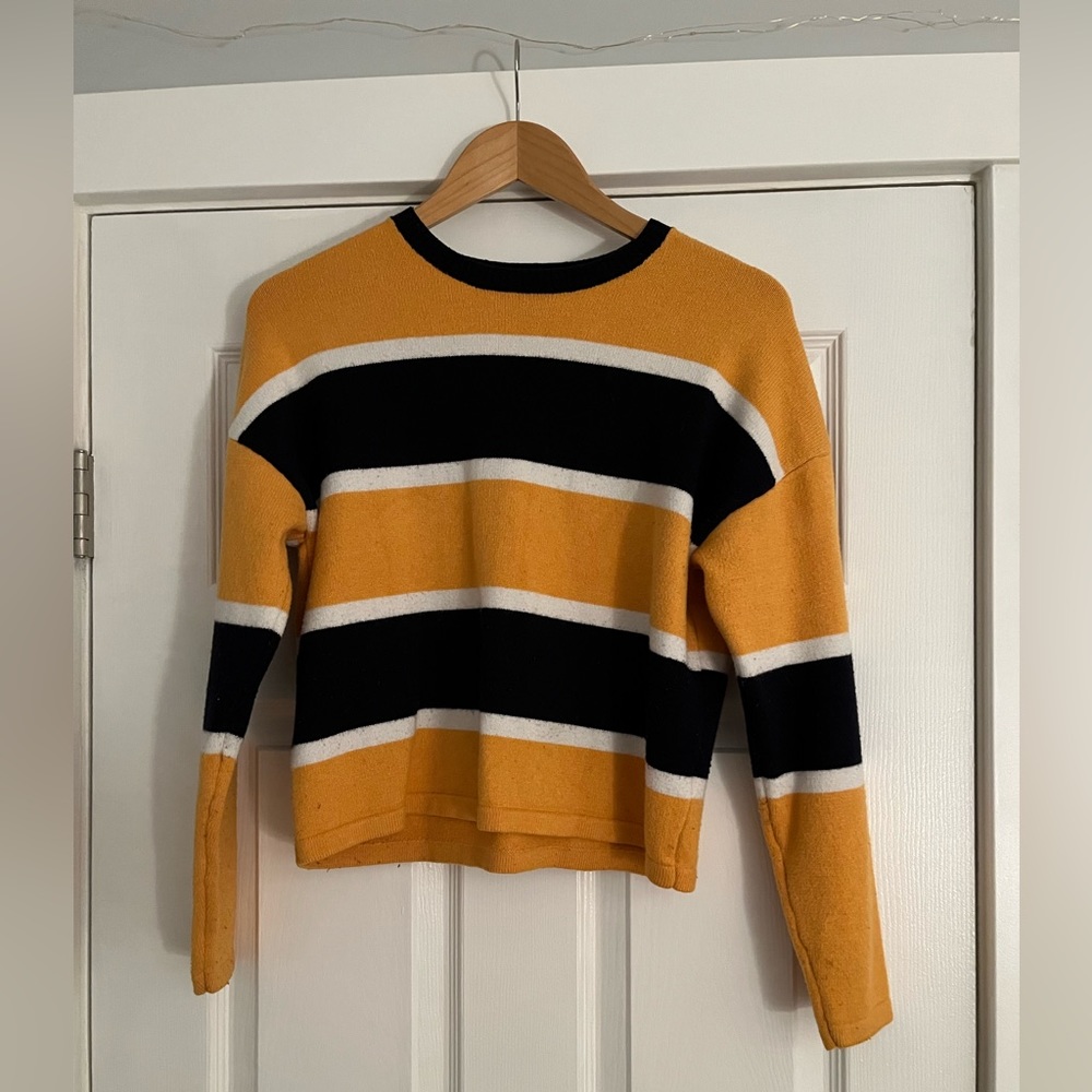 Forever 21 sweater